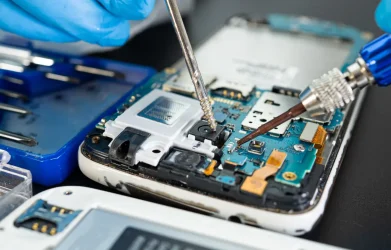 Mobile Phone Components: What’s Inside Your Smartphone